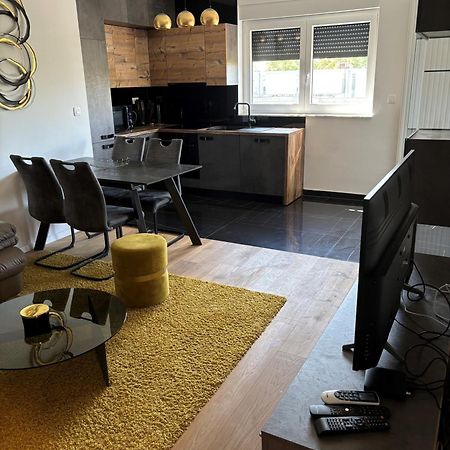 City East Apartment Zagreb With Private Parking 外观 照片
